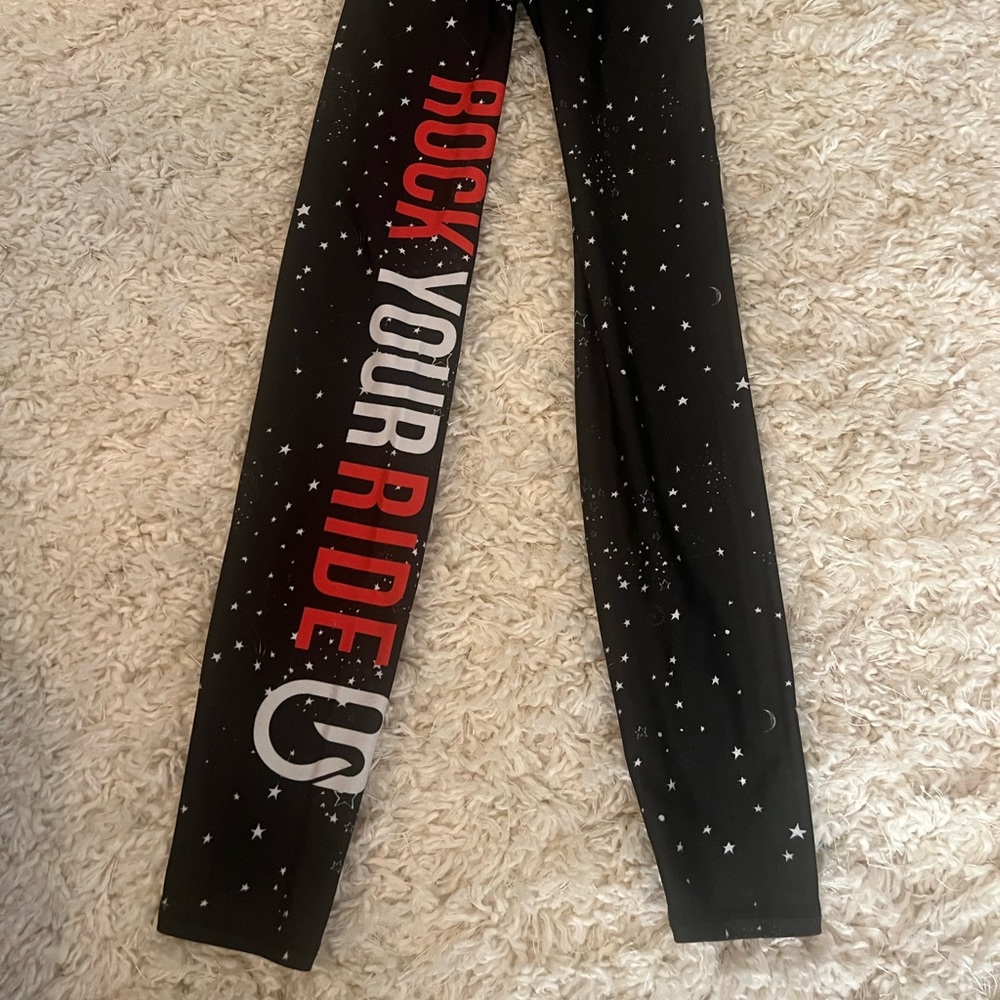 CB Leggings